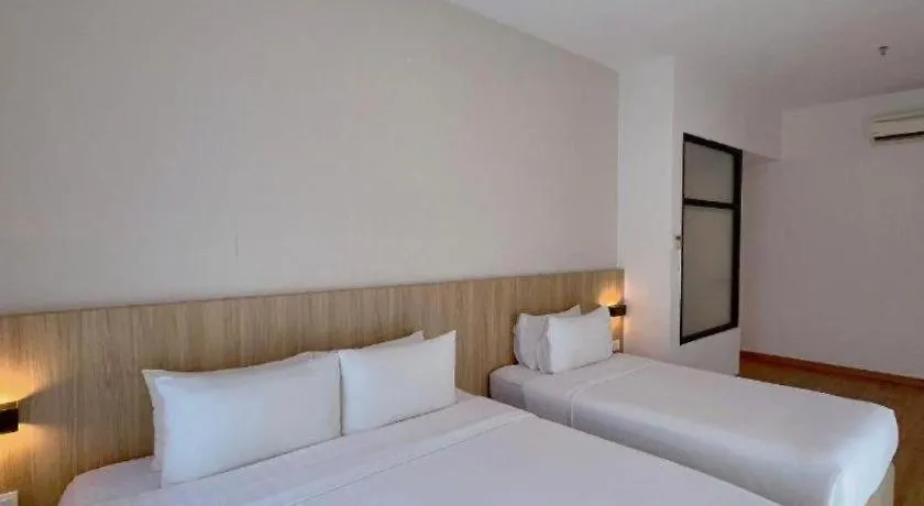 ***  S Hotel Johor Bahru Malajzia