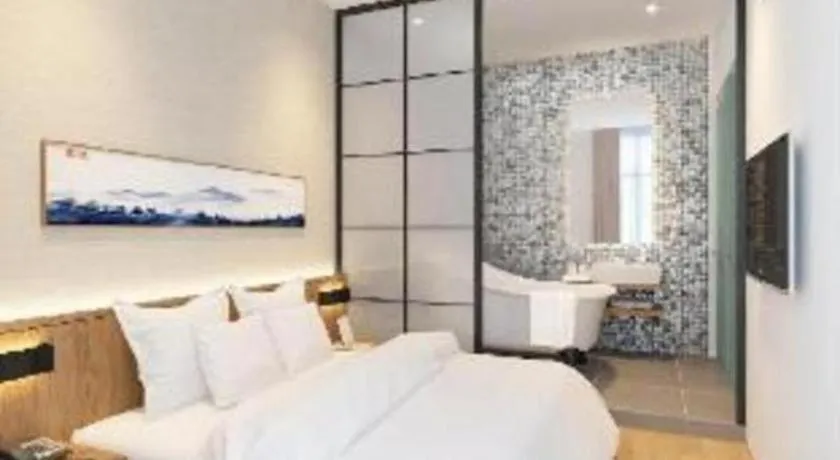 S Hotel Johor Bahru