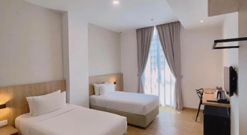 S Hotel Johor Bahru 3*,